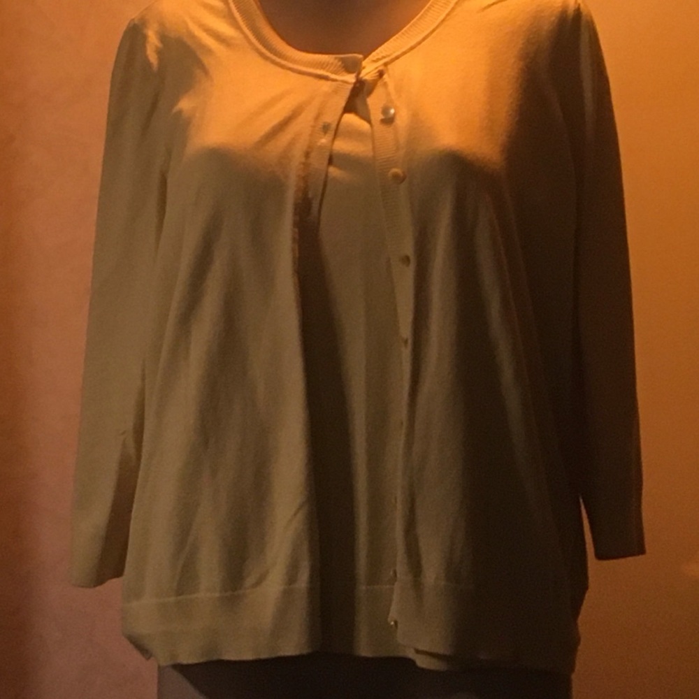 2-piece Tank & Sweater